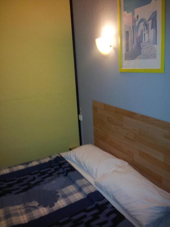Hotel Du Bellay Blois Ruang foto