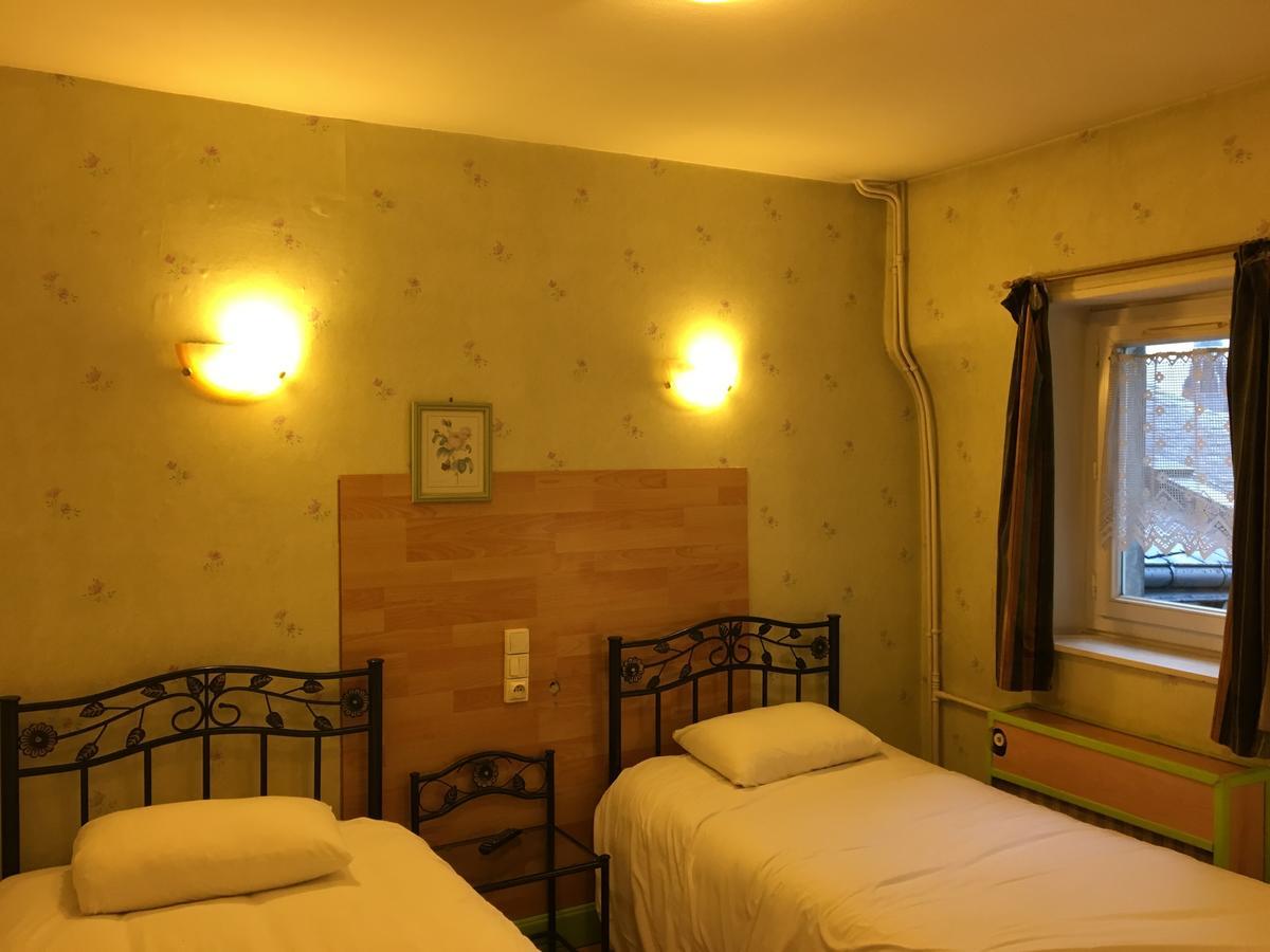 Hotel Du Bellay Blois Bagian luar foto